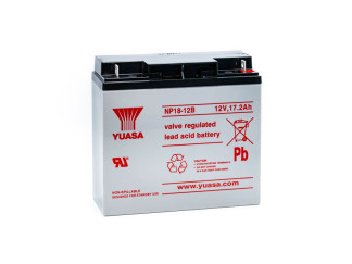 Yuasa NP18-12B - 12V 17.2Ah - VRLA accu bekeken vanaf link schuin voor