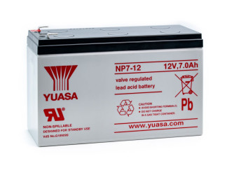 Yuasa NP7-12 standby & cyclische AGM VRLA accu uit de NP series van linksvoor bekeken